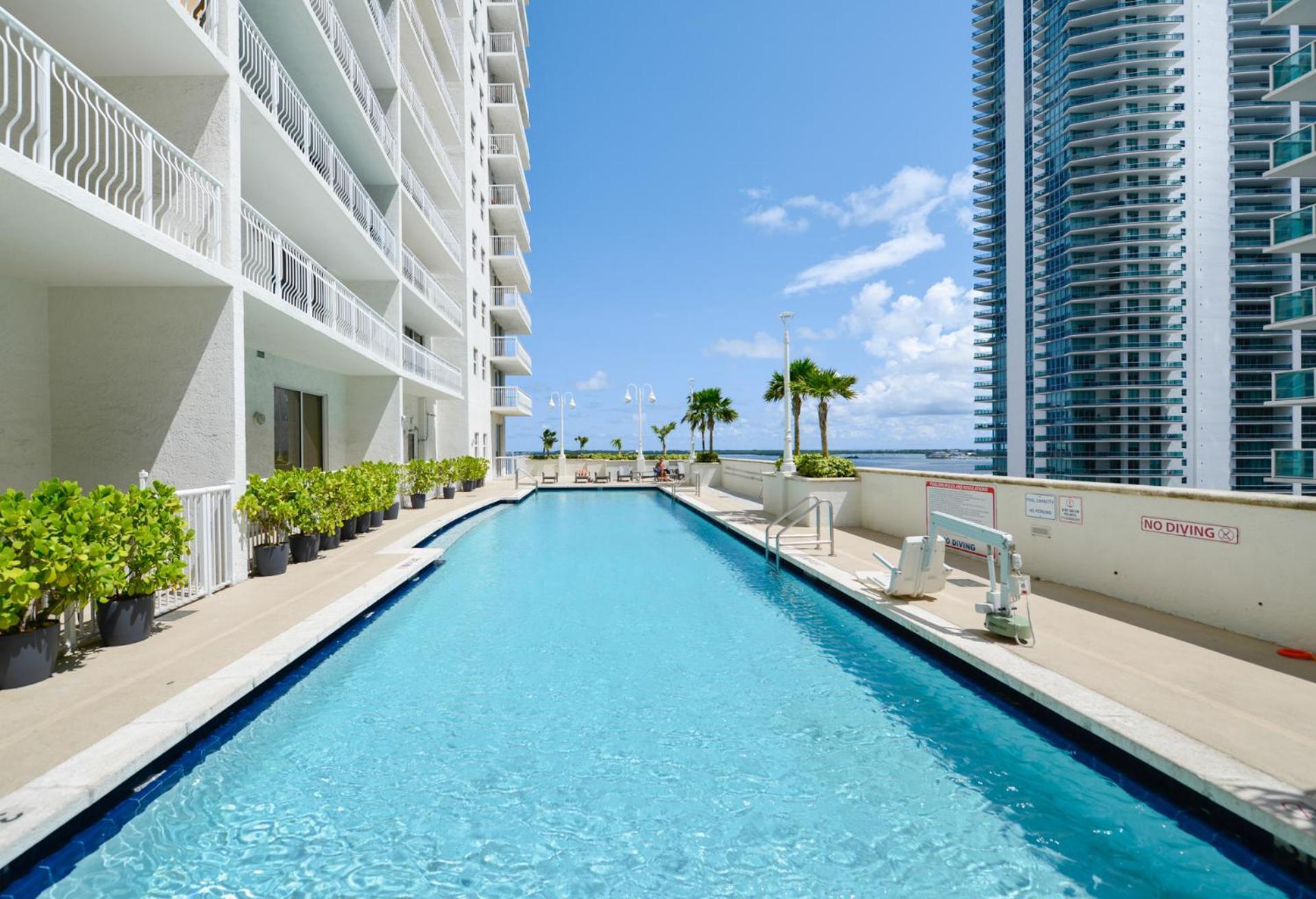 Wonderful Condo In The Heart Of Brickell With Pool Miami Exterior photo